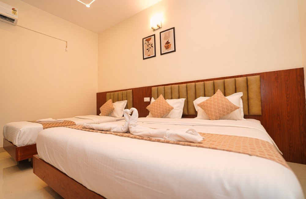 Hotel Yathra Athithya Importance of hotel location in dharmasthala Image